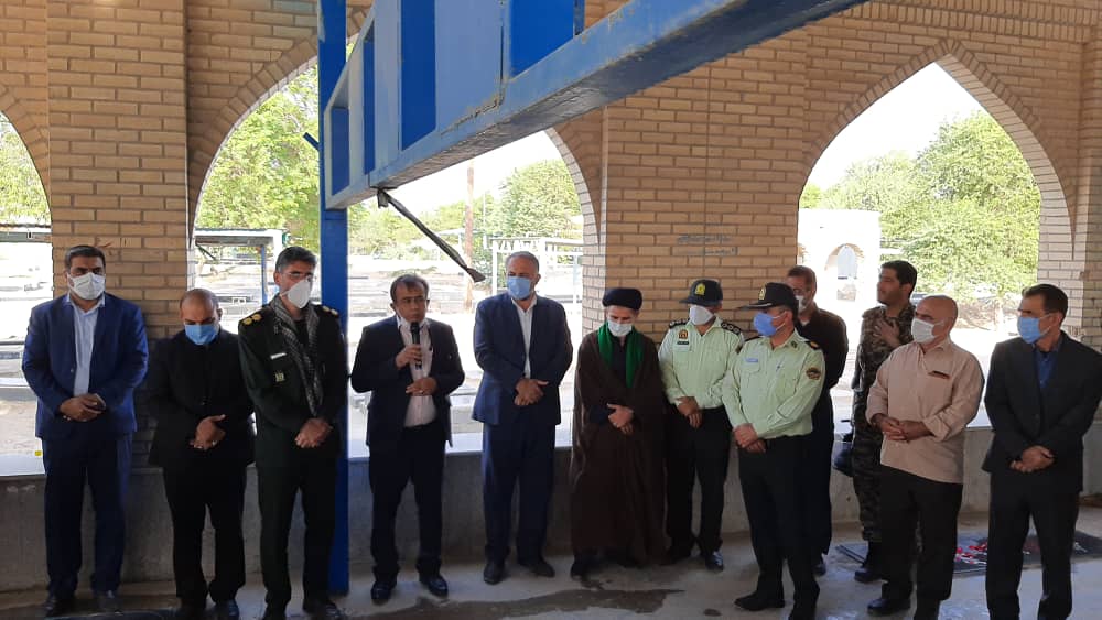 غبارروبی و عطرافشانی مزار شهدا به مناسبت هفته دفاع مقدس در شهرستان رامشیر برگزار شد