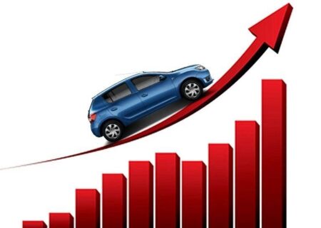 جهش قیمت ها در بازار خودرو از سرگرفته شد/دنا معمولی ۳۲۹ میلیون تومان شد